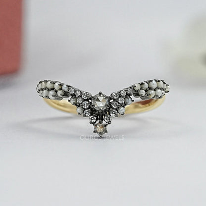Rose Cut Round Diamond Cluster Curved Ring Ring
