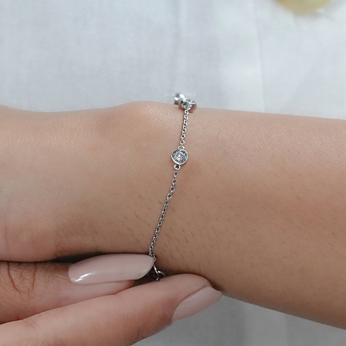 Round Diamond Bezel Set Chain Bracelet