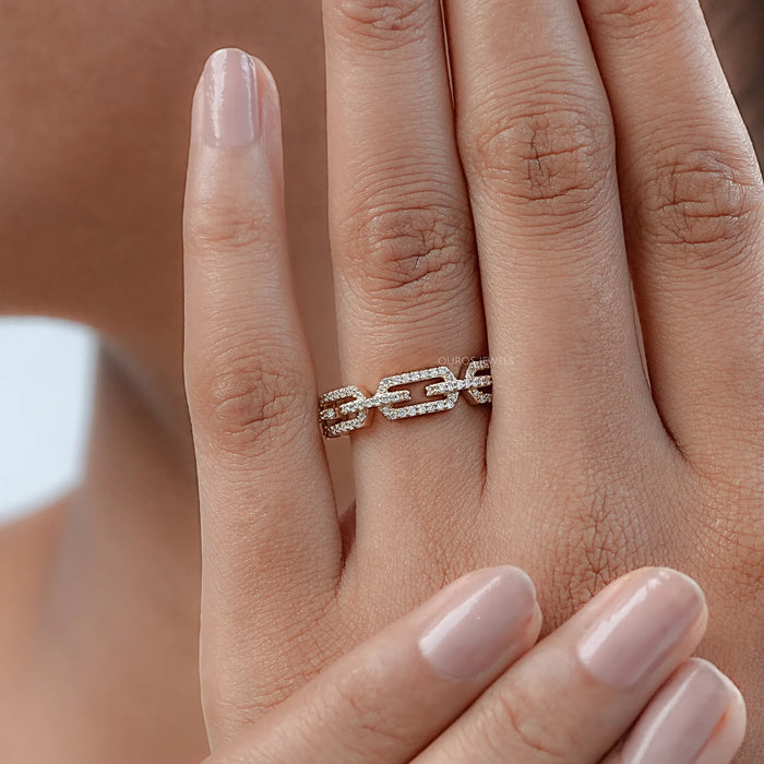 Lab Grown Diamond Chain Link Ring With Round Cut