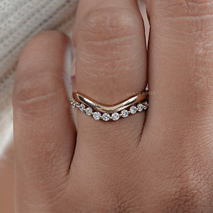 Round Lab Diamond Double Wave Curved Band Rings