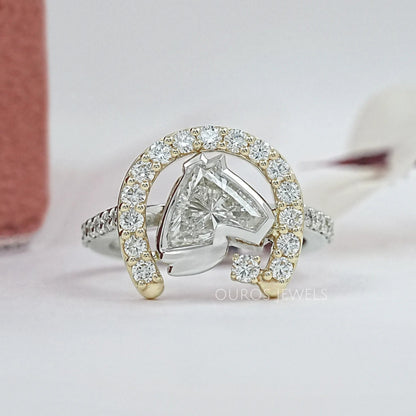 Antique Shape Horse Cut Diamond Ring Ring