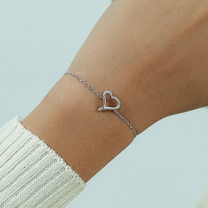 Open Heart Shape Round Diamond Chain Bracelet Bracelet