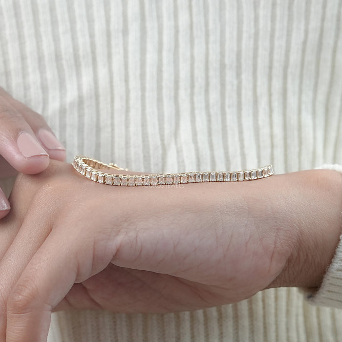Lab Grown Emerald Cut Diamond Bracelet