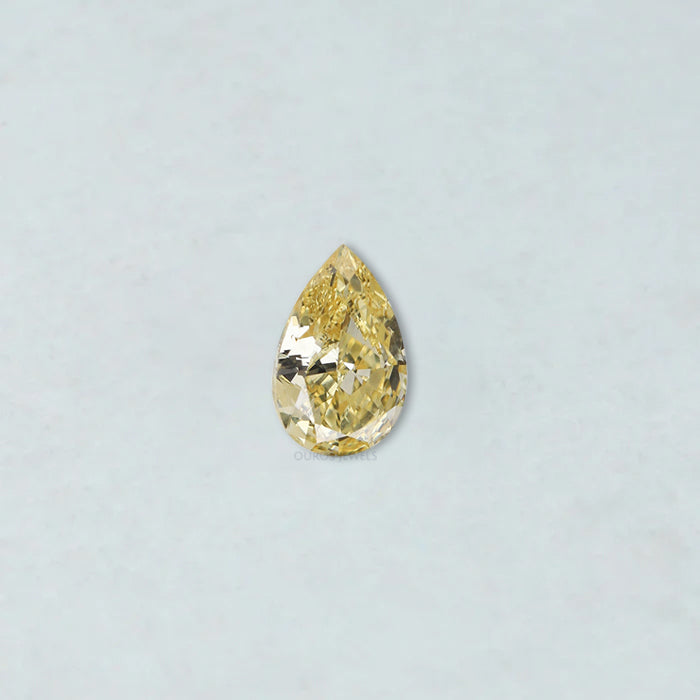 Pear Cut Diamond In Yellow