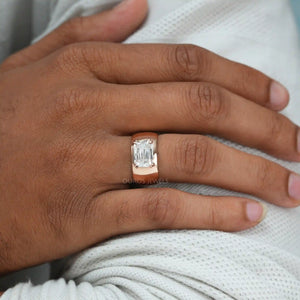 [ A Men wearing Criss Cut Men Ring]-[Ouros jewels]