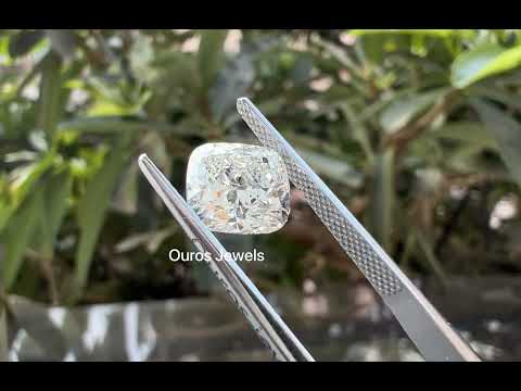 Youtube video of 2.5 Carat Cushion Cut Loose Diamond.