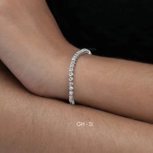 [A Women wearing Round Diamond Tennis Bracelet]-[Ouros Jewels]