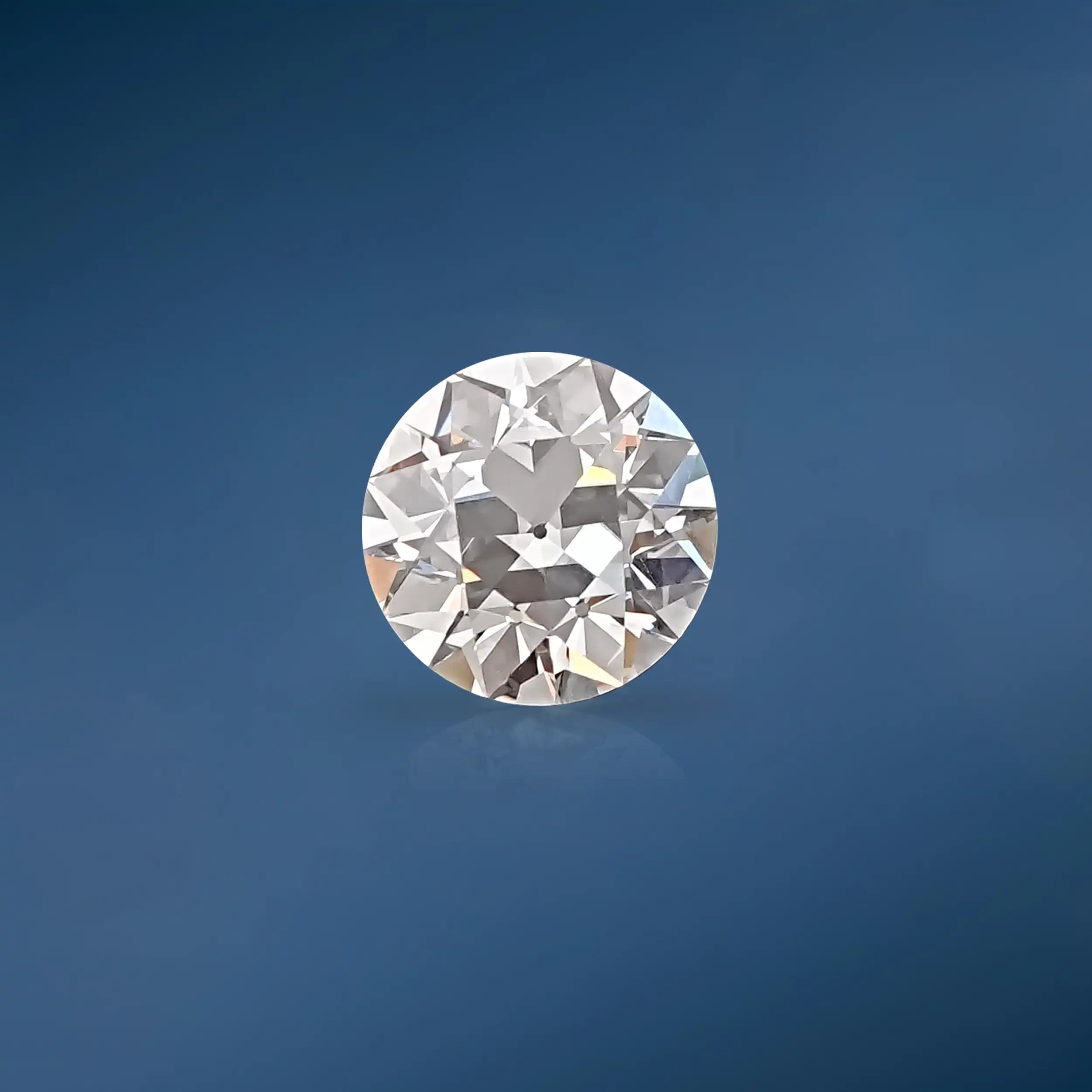 Round Lab Grown Diamond