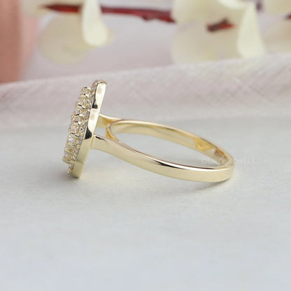 Floral Shape Round Diamond Halo Engagement Ring