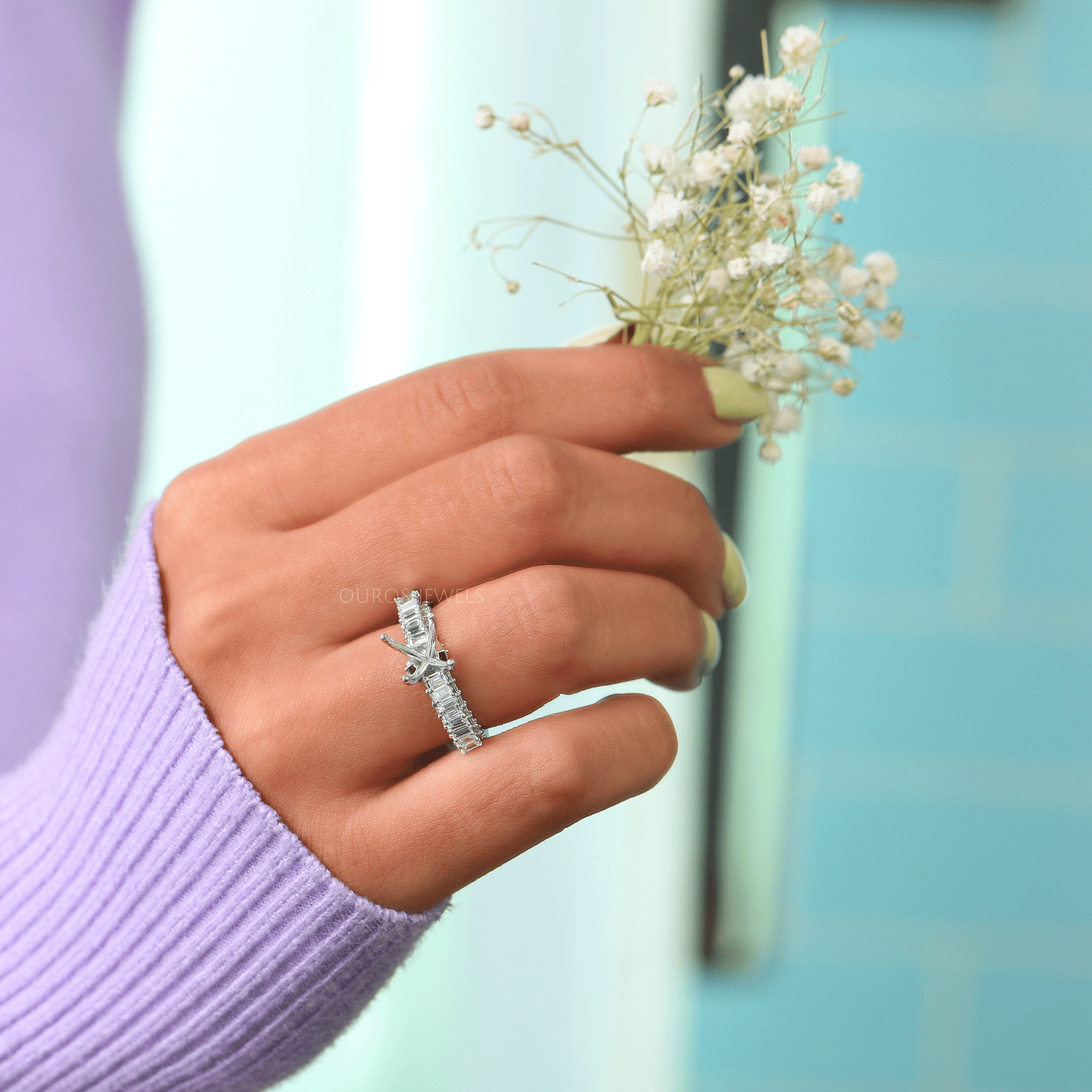 Semi Mount Baguette Cut Accent Diamond Engagement Ring Ring